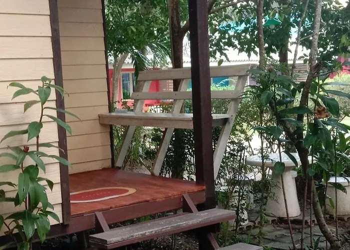 บ้านไอหมอกสวนผึ้ง บ้านพัก 4*