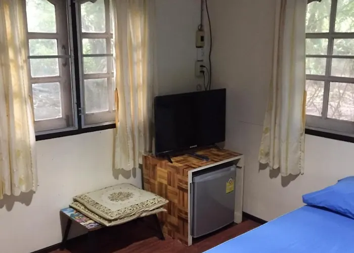 บ้านพัก บ้านไอหมอกสวนผึ้ง 4*
